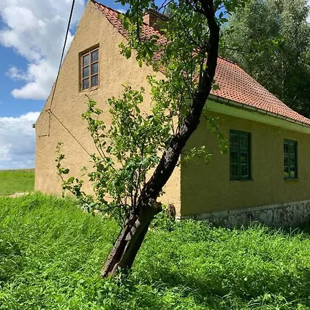 Сasa de vacaciones Dom Drwala Na Skraju Puszczy Boreckiej *